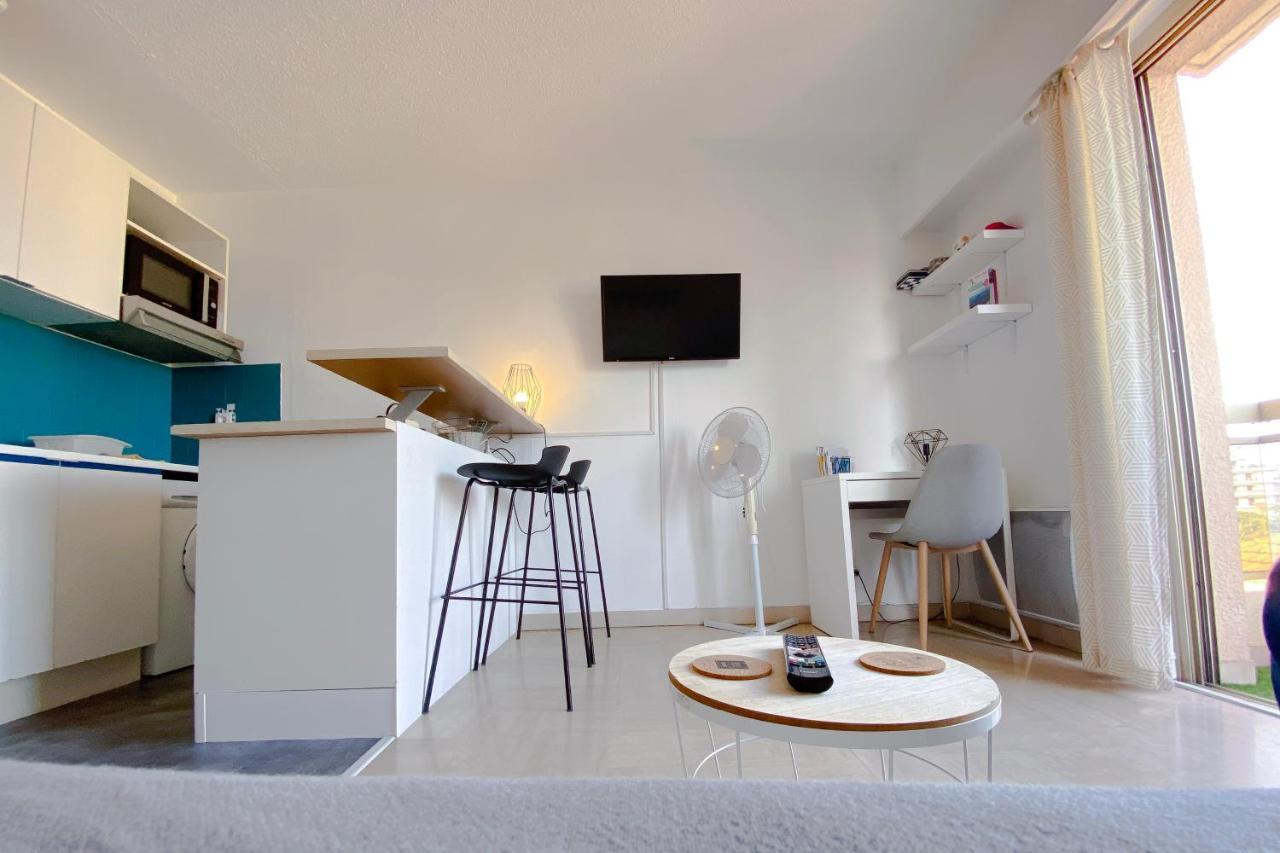 Guignon - Apart Sunny Comfort Close To The Port & Station Antibes Dış mekan fotoğraf